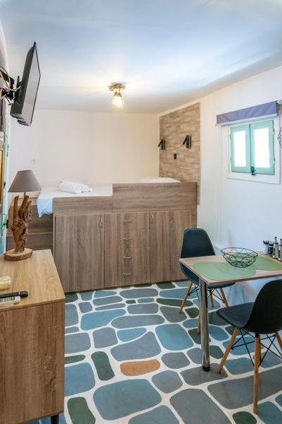 Holiday home Manos Small House Kouremenos *