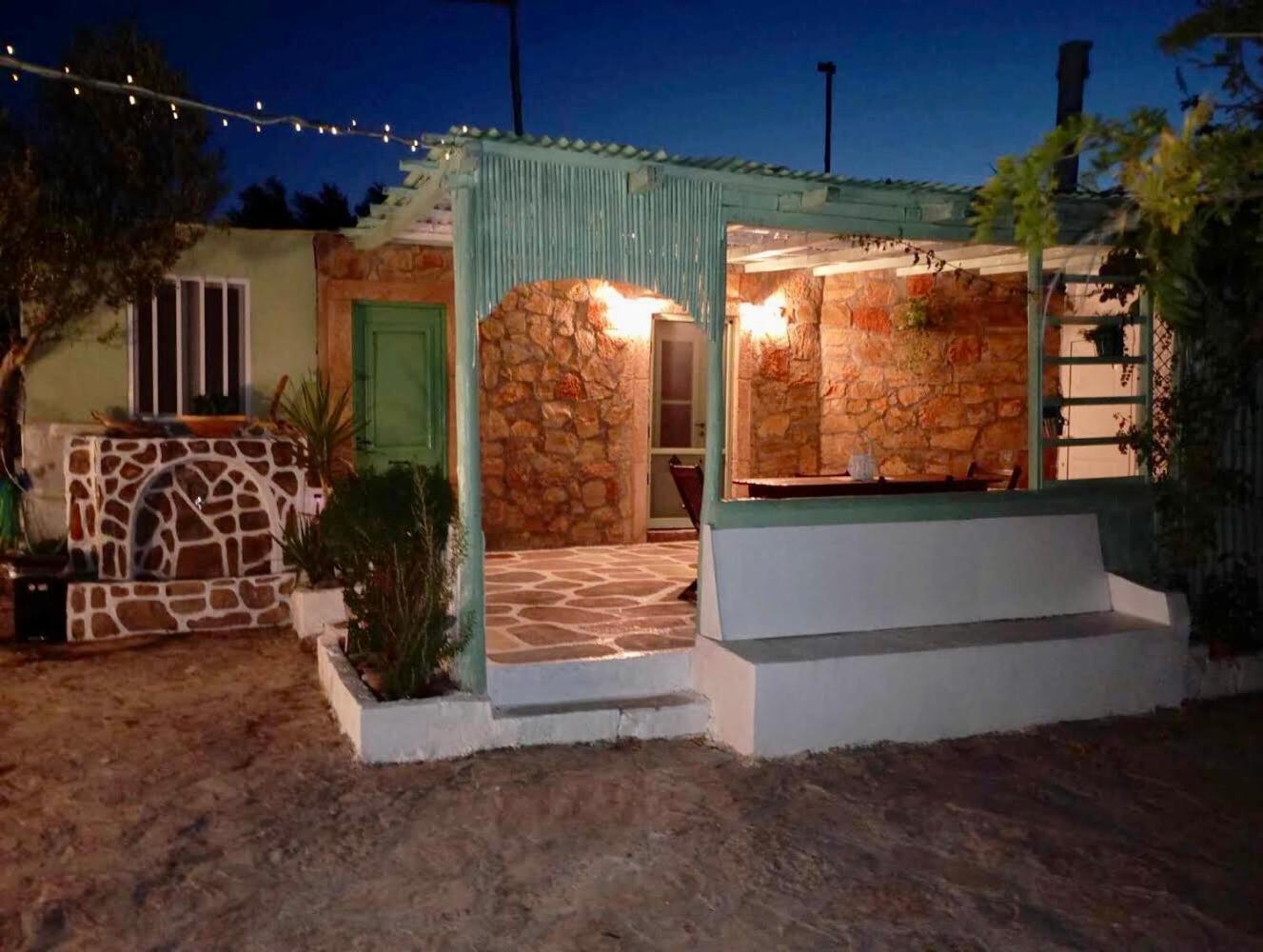 Holiday home Manos Small House Kouremenos